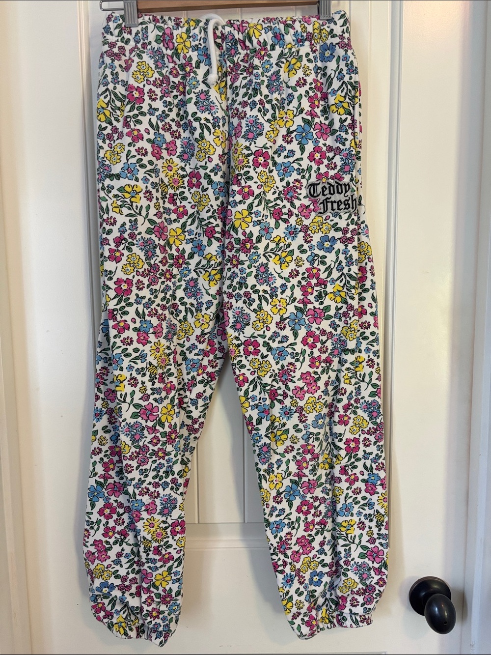 Teddy fresh floral print sweatpants sz XS
